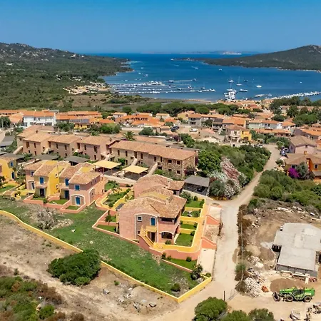 Toro Ii - 4 Guests - Parking Free Porto Pozzo
