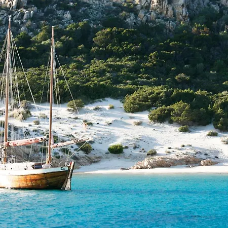 Toro Flat Ii 30' Porto Cervo & Free Parking